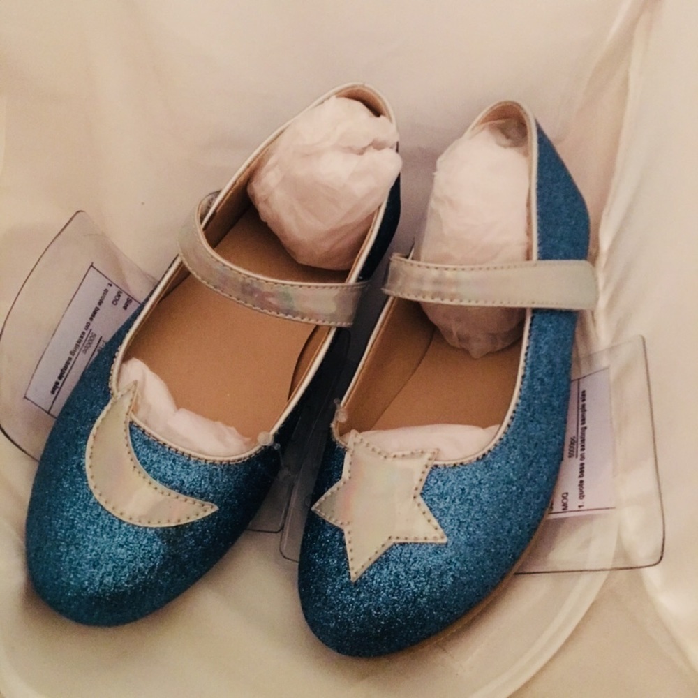 Sparkly blue moon and star Anhui M&B kid shoes